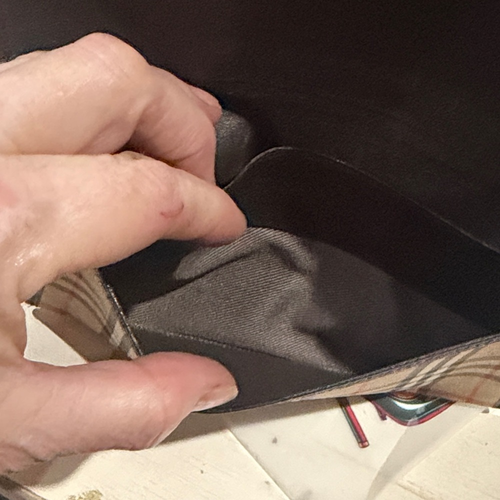 Burberry Tan and Black Checkered Wallet - Picture 12 of 13